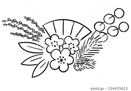 正月飾り（松竹梅、扇、稲、紅白餅花）の線画イラスト 134435613