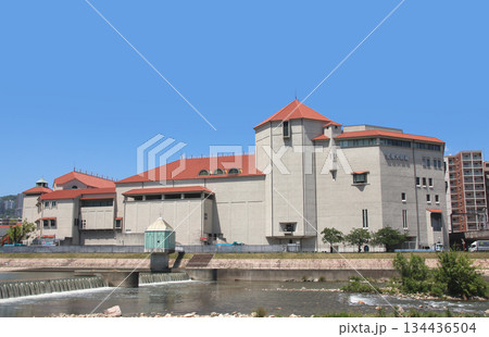 宝塚歌劇と武庫川 134436504