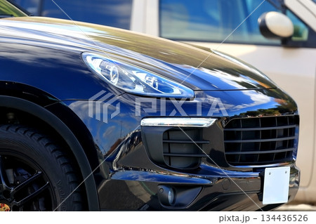 車のヘッドライト イメージ 車のヘッドライト イメージ 134436526