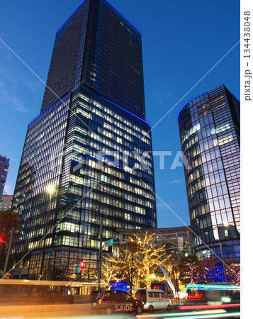 イルミネーションが美しい、ワテラス - WATERRAS の夕景 都市景観(2025年12月) イルミネーションが美しい、ワテラス - WATERRAS の夕景 都市景観(2025年12月) 134438048