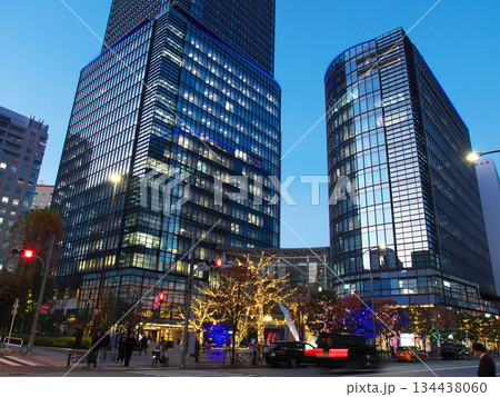 イルミネーションが美しい、ワテラス - WATERRAS の夕景 　都市景観（2025年12月） 134438060