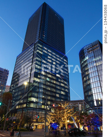 イルミネーションが美しい、ワテラス - WATERRAS の夕景 都市景観(2025年12月) イルミネーションが美しい、ワテラス - WATERRAS の夕景 都市景観(2025年12月) 134438068
