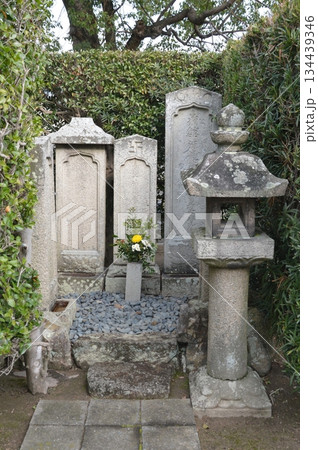墓石(花岳寺/兵庫県赤穂市加里屋1992) 墓石(花岳寺/兵庫県赤穂市加里屋1992) 134439346