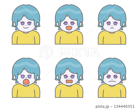 いろんな表情をしている髪の短い女性のイラスト① ビビットカラー スカイブルー いろんな表情をしている髪の短い女性のイラスト① ビビットカラー スカイブルー 134440351