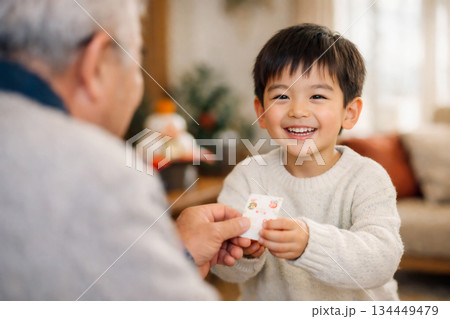 お年玉　正月 134449479