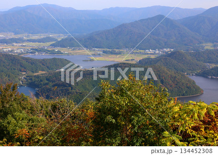 三方テラス　三方五湖レインボーライン　山頂公園　日本海　水月湖　日向湖　菅湖　久々子湖　若狭湾 134452308