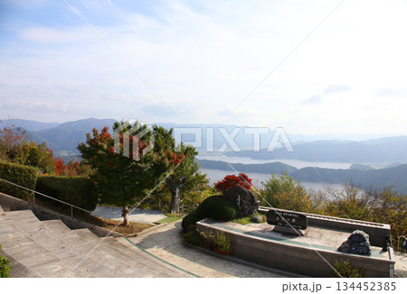 三方テラス　三方五湖レインボーライン　山頂公園　日本海　水月湖　日向湖　菅湖　久々子湖　若狭湾 134452385