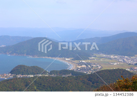 三方テラス　三方五湖レインボーライン　山頂公園　日本海　水月湖　日向湖　菅湖　久々子湖　若狭湾 134452386