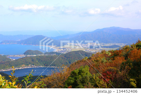 三方テラス　三方五湖レインボーライン　山頂公園　日本海　水月湖　日向湖　菅湖　久々子湖　若狭湾 134452406