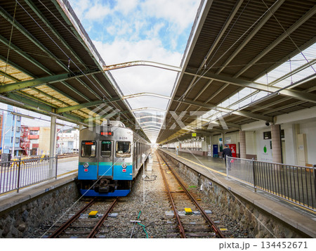 終点に滲む旅愁 伊豆急下田駅の静かな午後 End of the Line Shimoda Stati 終点に滲む旅愁 伊豆急下田駅の静かな午後 End of the Line Shimoda Stati 134452671
