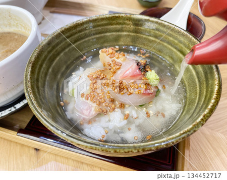 鯛茶漬け 134452717