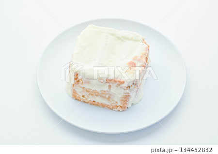 ヘルシーチーズケーキ風お菓子作り ヘルシーチーズケーキ風お菓子作り 134452832
