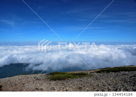 【山の風景】富山県・北アルプス・太郎兵衛平~北ノ俣岳・雲海 【山の風景】富山県・北アルプス・太郎兵衛平~北ノ俣岳・雲海 134454184