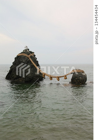 二見浦の夫婦岩 二見浦の夫婦岩 134454434