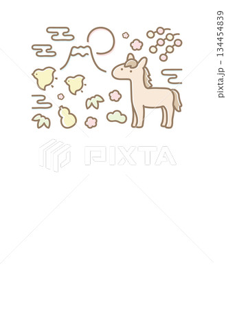 2026年午年の年賀状 かわいい馬と和風の縁起物03 134454839