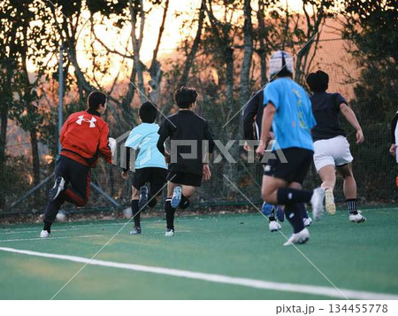サッカー　ラグビー　クラブ　ストレッチ 134455778