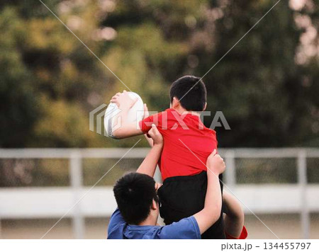 サッカー　ラグビー　クラブ　ストレッチ 134455797