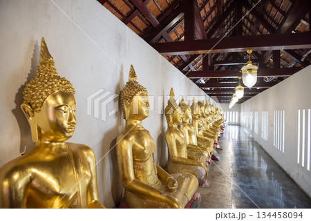 THAILAND PHITSANULOK WAT PHRA SI RATTANA MAHATHAT 134458094