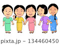 ミャンマーの民族衣装を着てタナカを塗った仲良し女の子 134460450