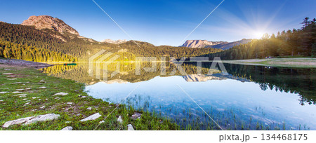 lake lake 134468175