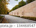バスティオン公園にある宗教改革記念碑の彫像 ジュネーブ、ジュネーブ州、スイス バスティオン公園にある宗教改革記念碑の彫像 ジュネーブ、ジュネーブ州、スイス 134468547