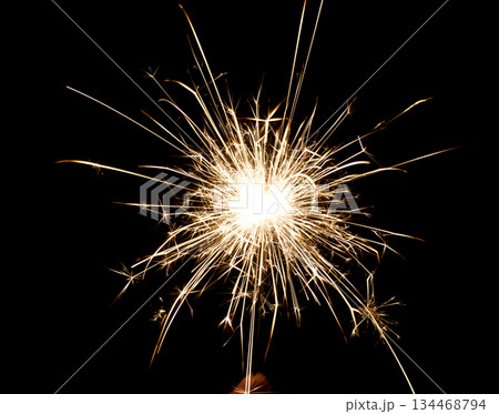 spark spark 134468794