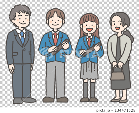 卒業証書を持って笑顔の、男の子と女の子の中学生・高校生と家族 134471529