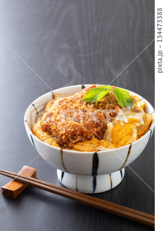 カツ丼 カツ丼 134473388