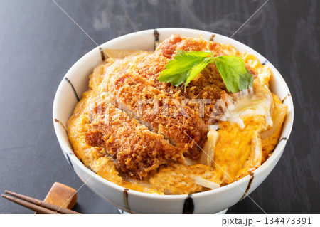 カツ丼 カツ丼 134473391