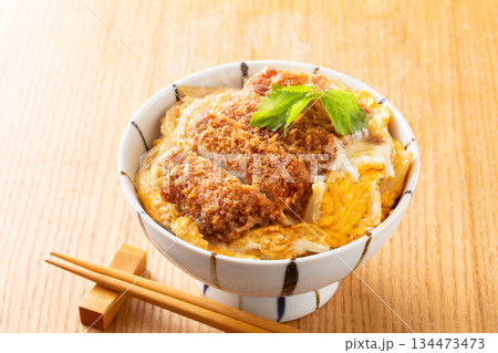 カツ丼 カツ丼 134473473