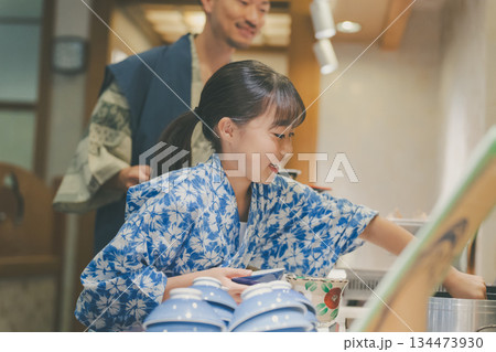 family trip　撮影協力：伊東小涌園 134473930
