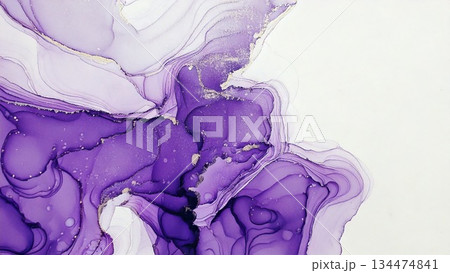 高級感のある薄くて淡いアルコールインクアート バイオレット AI生成素材 16:9サイズ 134474841