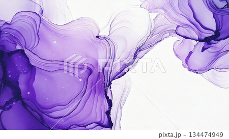 高級感のある薄くて淡いアルコールインクアート バイオレット AI生成素材 16:9サイズ 134474949