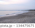 早朝の海 134475675