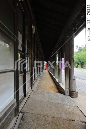 青森 弘前 丸ポストのある風景(石場家住宅前) 青森 弘前 丸ポストのある風景(石場家住宅前) 134479331