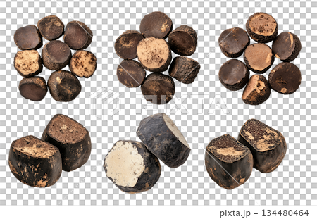 Set of black Norcia truffles isolated on white transparent background, great for culinary and gourmet themes 134480464