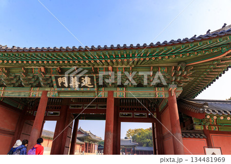 韓国の宮廷の秋の景色 韓国の宮廷の秋の景色 134481969