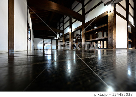 【国宝】犬山城の二階（愛知県犬山市） 134485038