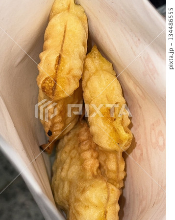 Bungeoppang, bungeo-ppang (Korean Fish Shaped Pastry), popular snack, cookies, sweet in winter streets of Korea. Bungeoppang Korean traditional national food, dish, cuisine. Japanese taiyaki 134486555