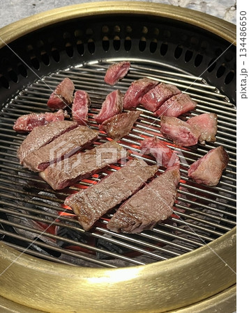 Premium-quality Hanwoo beef with rich marbling and tender texture, prized for its deep, buttery flavor. A luxurious choice for Korean BBQ and fine dining experiences. Premium-quality Hanwoo beef with rich marbling and tender texture, prized for its deep, buttery flavor. A luxurious choice for Korean BBQ and fine dining experiences. 134486650