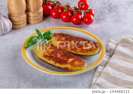 Fried potato golden hash brown Fried potato golden hash brown 134488131