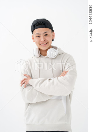 男子 10代 ポートレート ヘッドホン 男子 10代 ポートレート ヘッドホン 134488656