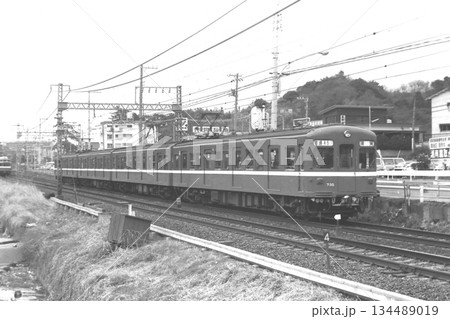 京急700形、735-765-766-736、谷津坂(能見台)ー金沢文庫、1982年3月14日 京急700形、735-765-766-736、谷津坂(能見台)ー金沢文庫、1982年3月14日 134489019