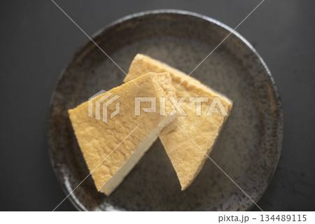 熱々おでん厚揚げ 熱々おでん厚揚げ 134489115
