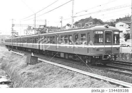 京急、旧1000形、1045-1046-1047-1048、谷津坂ー金沢文庫、1982年3月14日 134489186