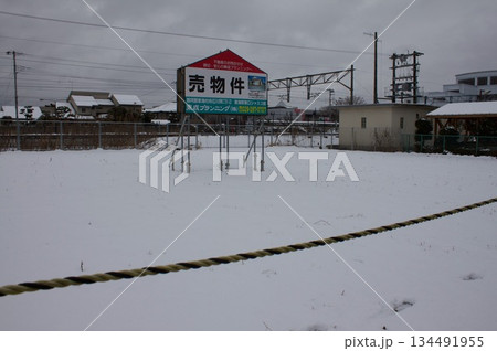 売り物件の看板 134491955