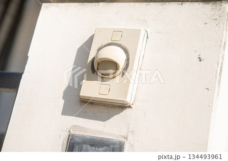 Installing a Doorbell Switch on a Pole 134493961