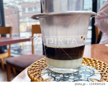 練乳入りベトナムコーヒー 134494320