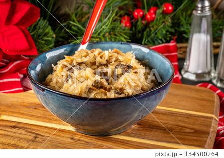 Lenten sauerkraut with mushrooms. Lenten sauerkraut with mushrooms. 134500264
