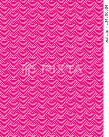 ピンク色の青海波のパターン 134500684
